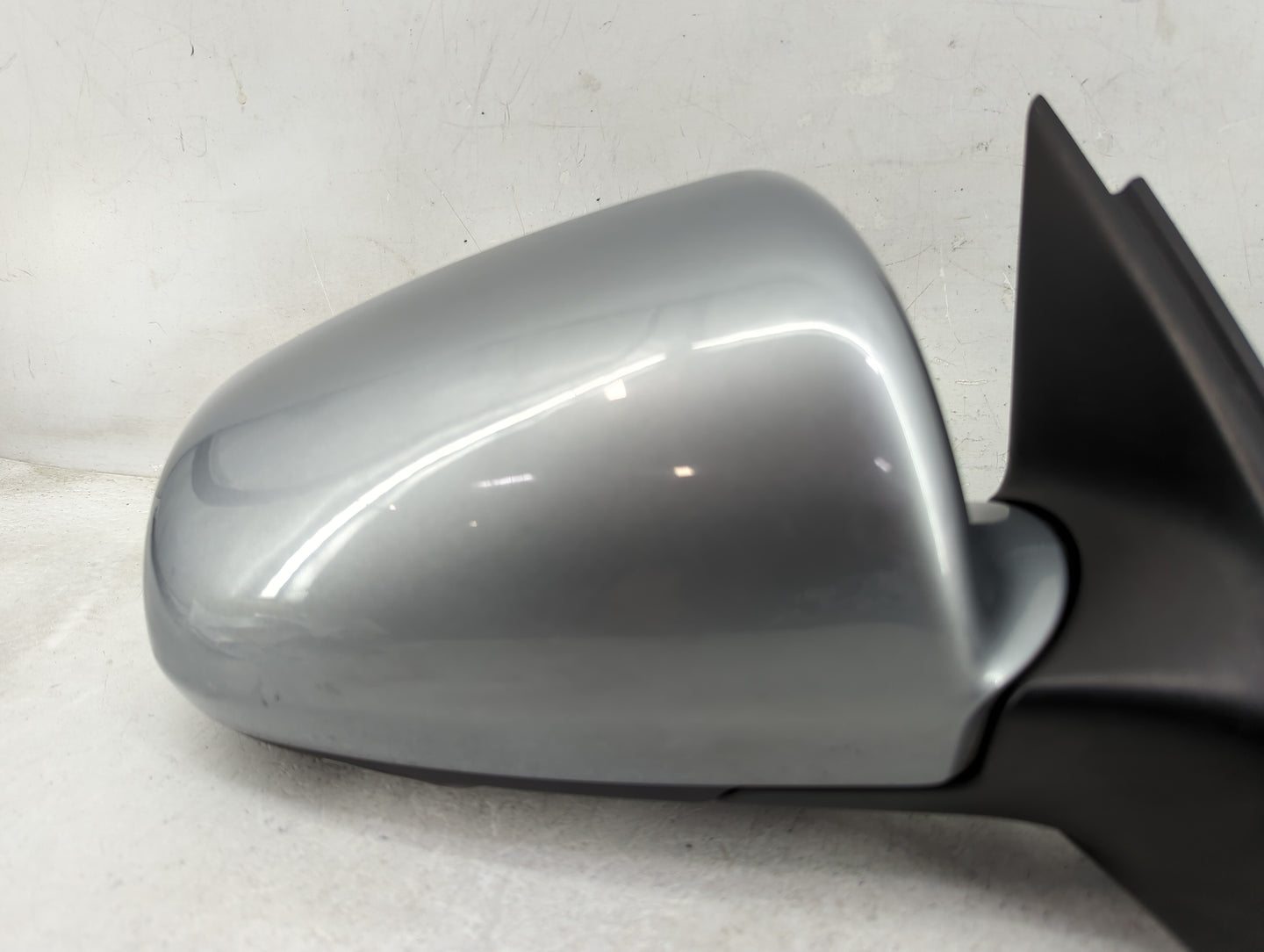 2002-2008 Audi A4 Passenger Side View Mirror - Right Door Mirror OEM Used - Oemusedautoparts1.com