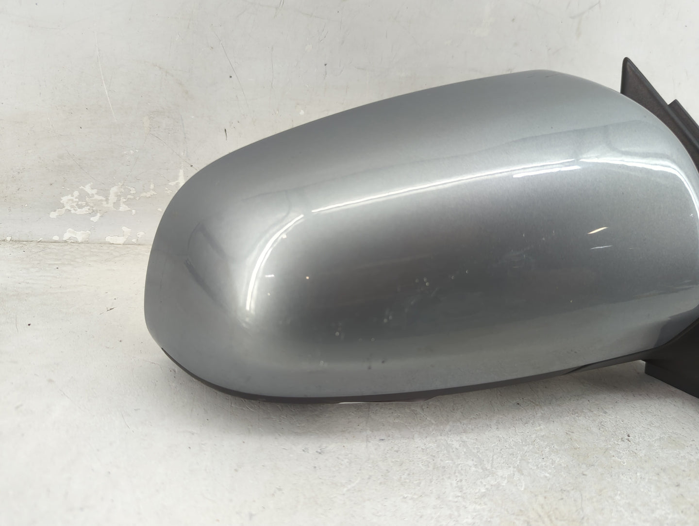 2002-2008 Audi A4 Passenger Side View Mirror - Right Door Mirror OEM Used - Oemusedautoparts1.com