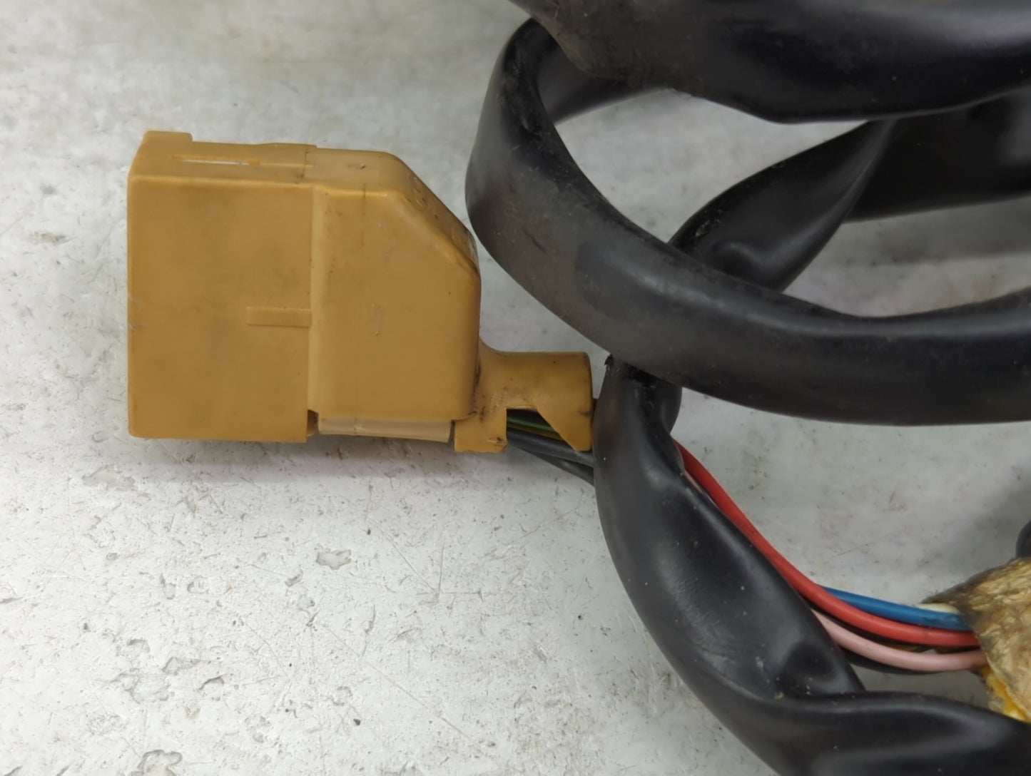 2002-2008 Audi A4 Passenger Side View Mirror - Right Door Mirror OEM Used - Oemusedautoparts1.com