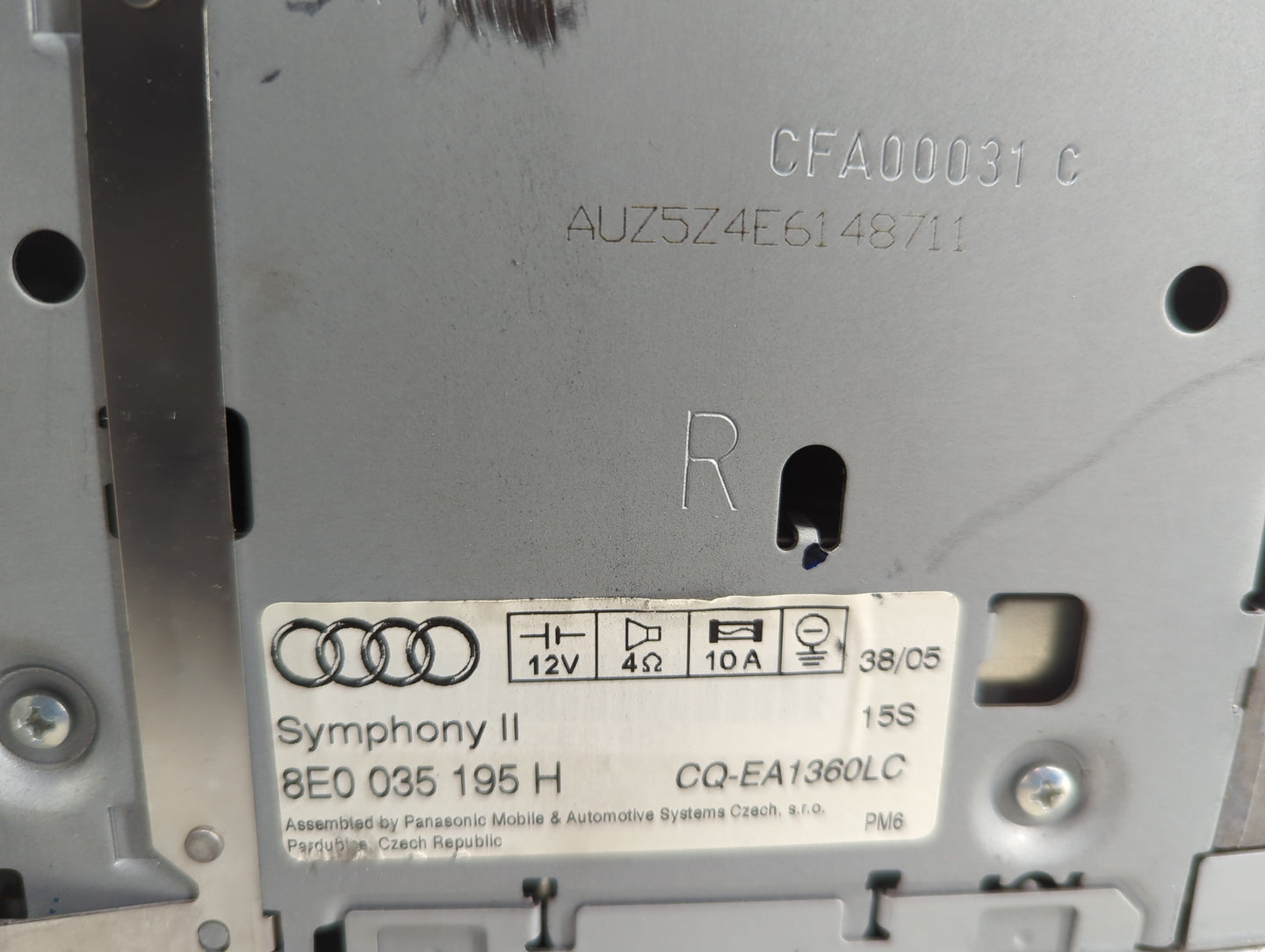 2006-2008 Audi A4 Radio AM FM Cd Player Receiver Replacement P/N:8E0035195H CQ-EA1360LC Fits Fits 2006 2007 2008 OEM Used Au