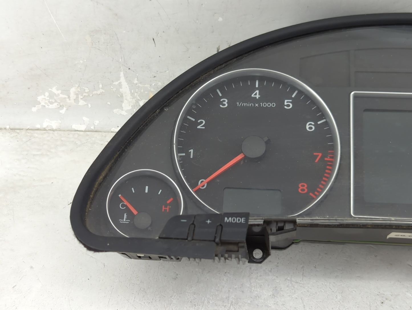 2006-2008 Audi A4 Instrument Cluster Speedometer Gauges P/N:6033ED0132 Miles:152K Fits Fits 2006 2007 2008 OEM Used Auto Par
