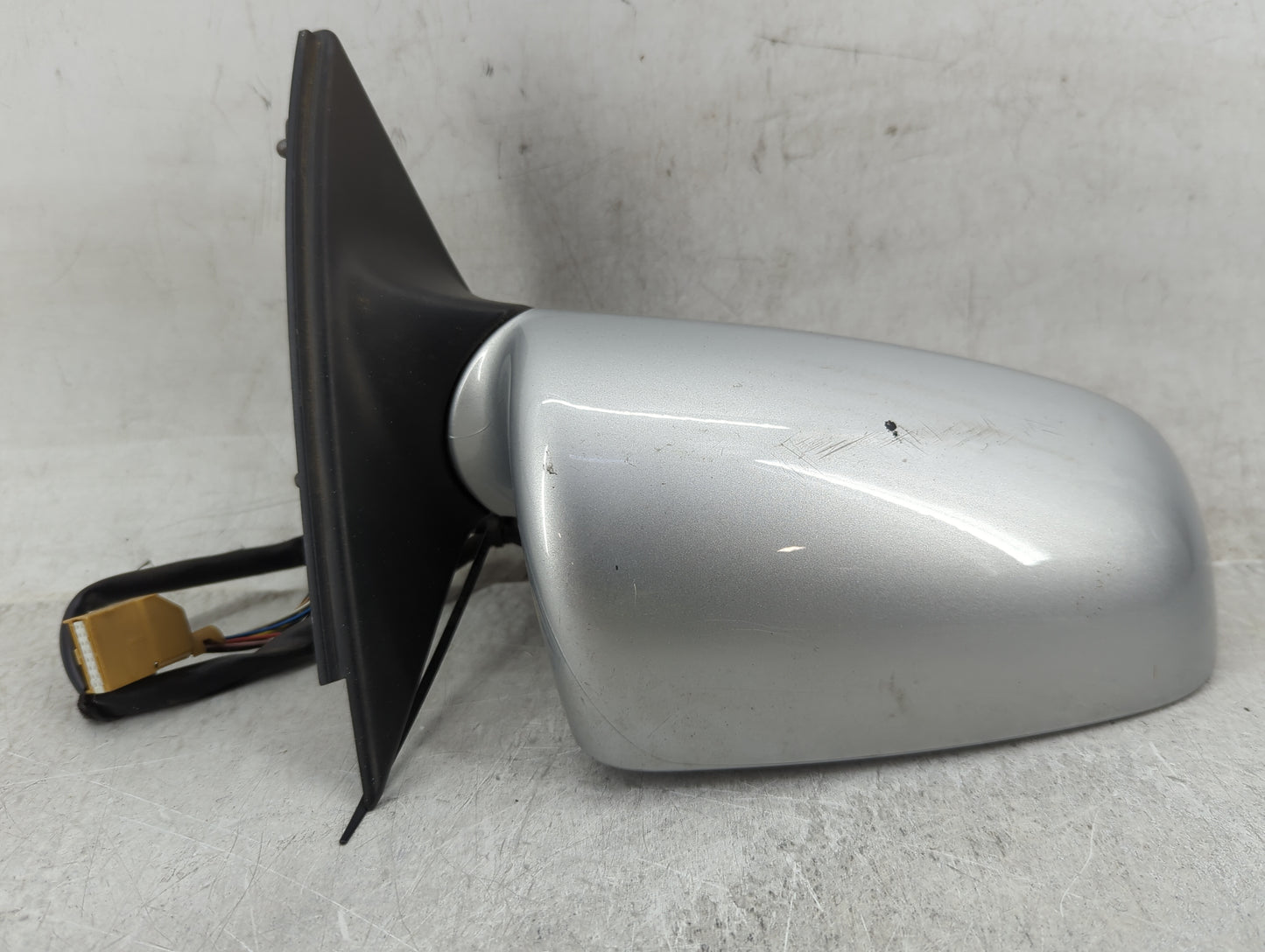 2002-2008 Audi A4 Passenger Side View Mirror - Right Door Mirror OEM Used - Oemusedautoparts1.com