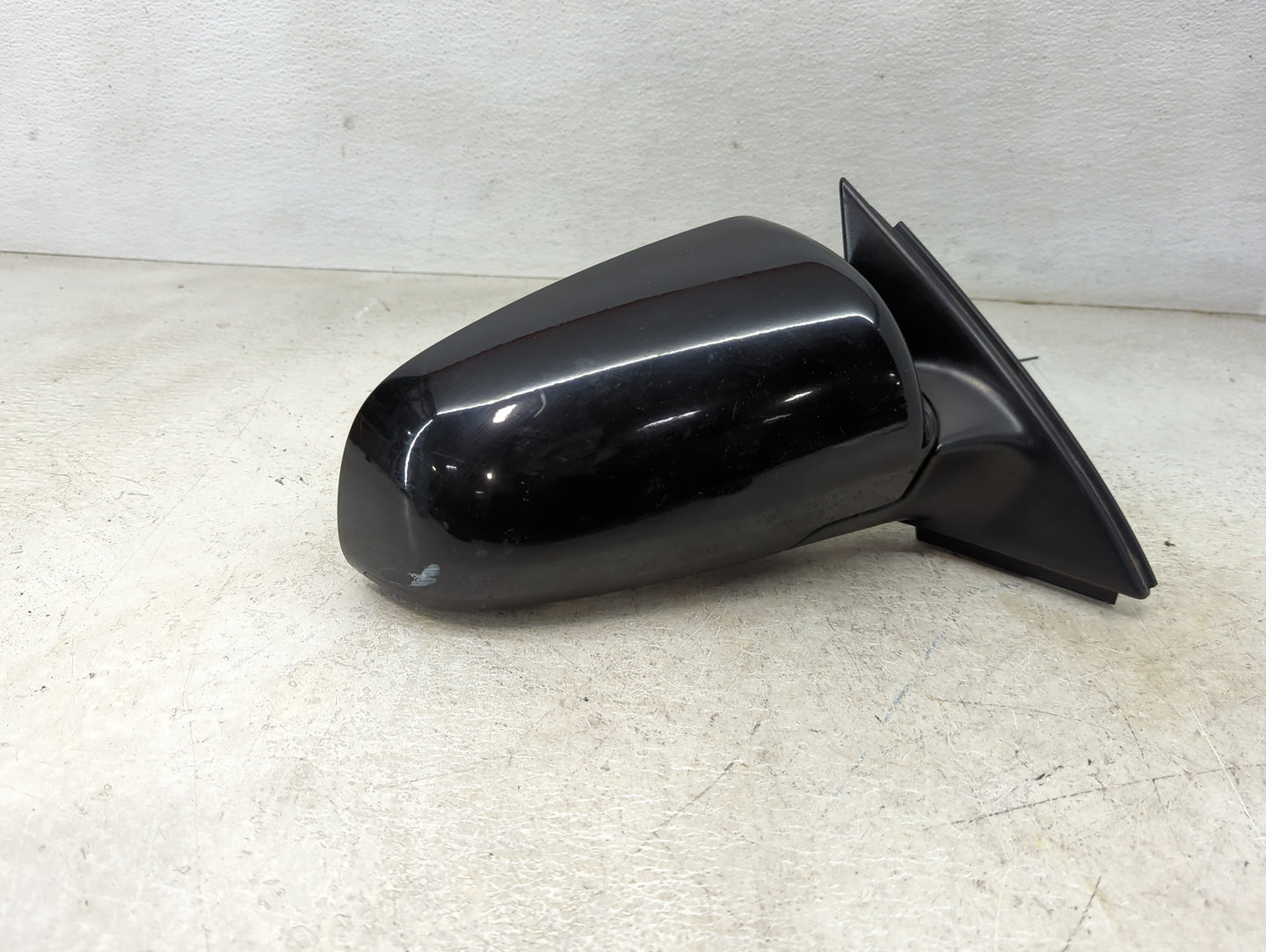 2002-2008 Audi A4 Passenger Side View Mirror - Right Door Mirror OEM Used - Oemusedautoparts1.com
