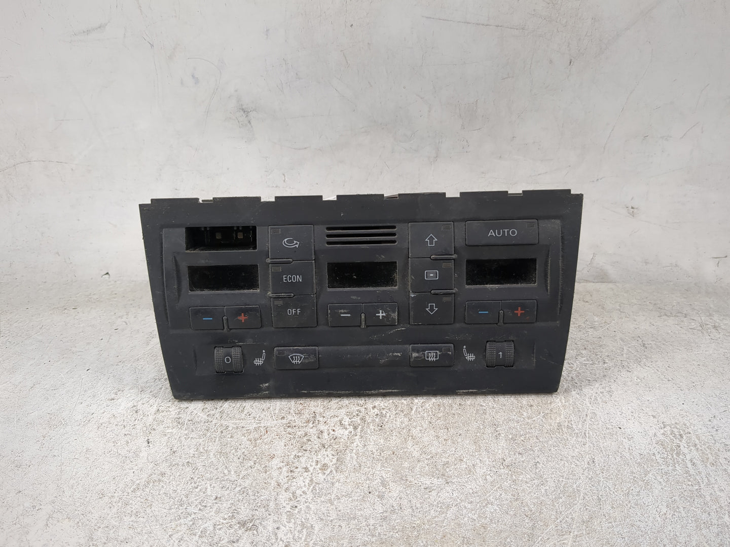 2005-2009 Audi A4 Climate Control Module Temperature AC/Heater Replacement P/N:8E0820043AM 0288630 Fits OEM Used Auto Parts 
