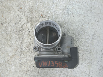 compare product 2005-2016 Audi A4 Throttle Body P/N:06F 133 062 AG A2C82494100 Fits OEM Used Auto Parts