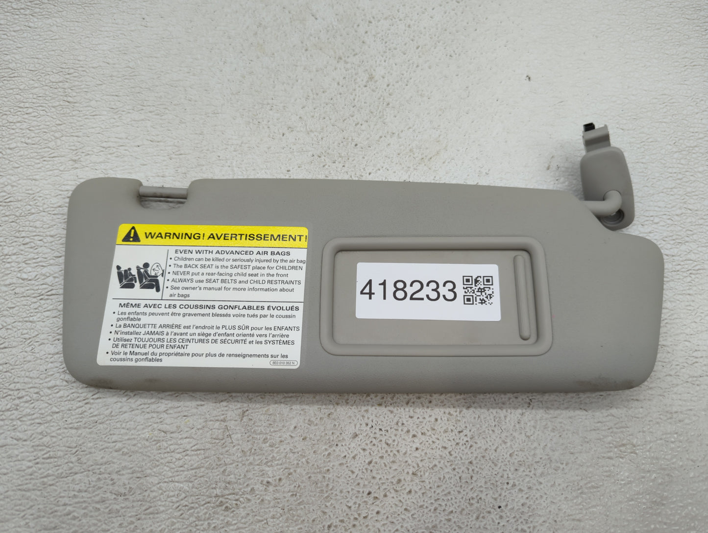 2002-2008 Audi A4 Sun Visor Shade Replacement Passenger Right Mirror Fits Fits 2002 2003 2004 2005 2006 2007 2008 OEM Used A