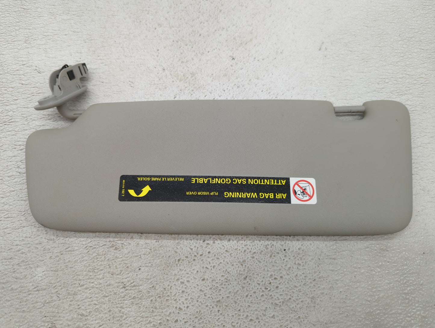 2002-2008 Audi A4 Sun Visor Shade Replacement Passenger Right Mirror Fits Fits 2002 2003 2004 2005 2006 2007 2008 OEM Used A