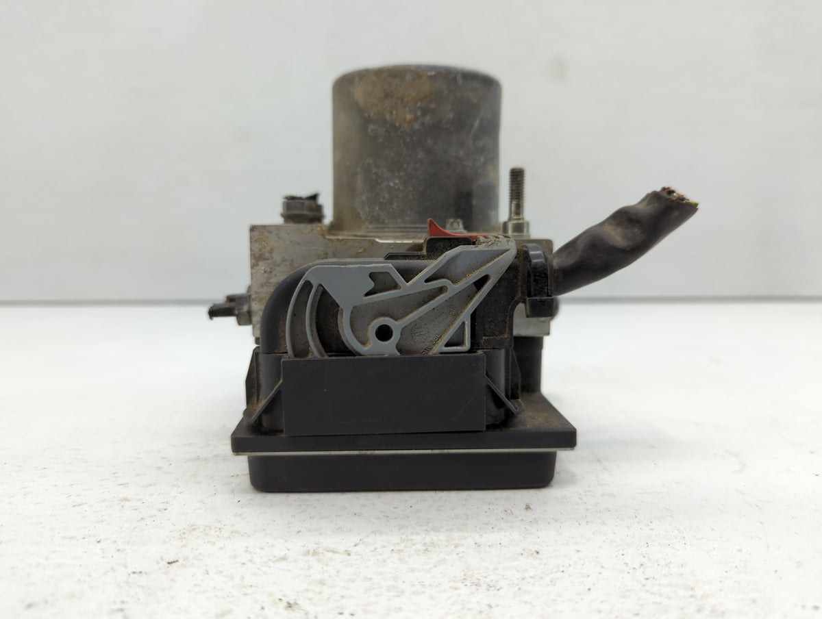2006 Audi A4 Anti-Lock Brake ABS Pump Module Actuator OEM P/N:0 265 234 833 Fits OEM Used Auto Parts - Oemusedautoparts1.com