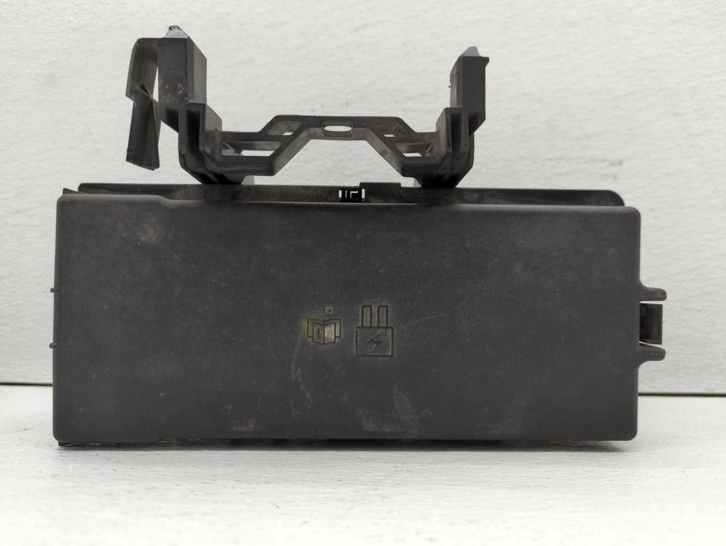 2000-2009 Audi A4 Fusebox Fuse Box Panel Relay Module P/N:8G1T-14A003-AC Fits OEM Used Auto Parts - Oemusedautoparts1.com