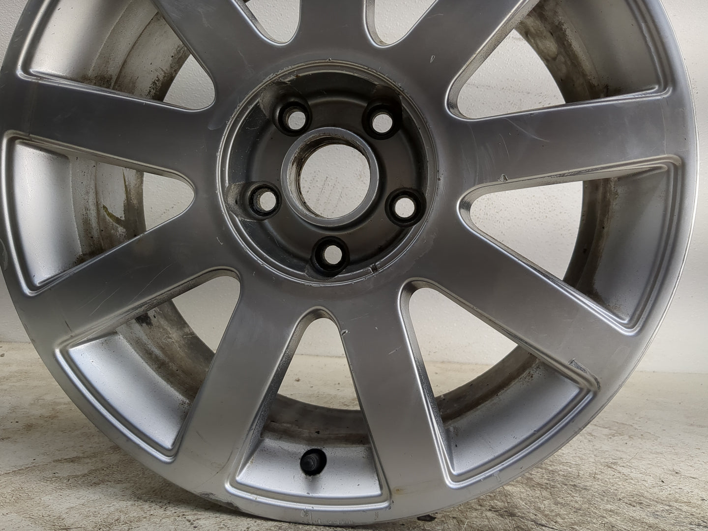 2002-2006 Audi A4 Quattro Oem Wheel Rim 17x7.5 - Oemusedautoparts1.com