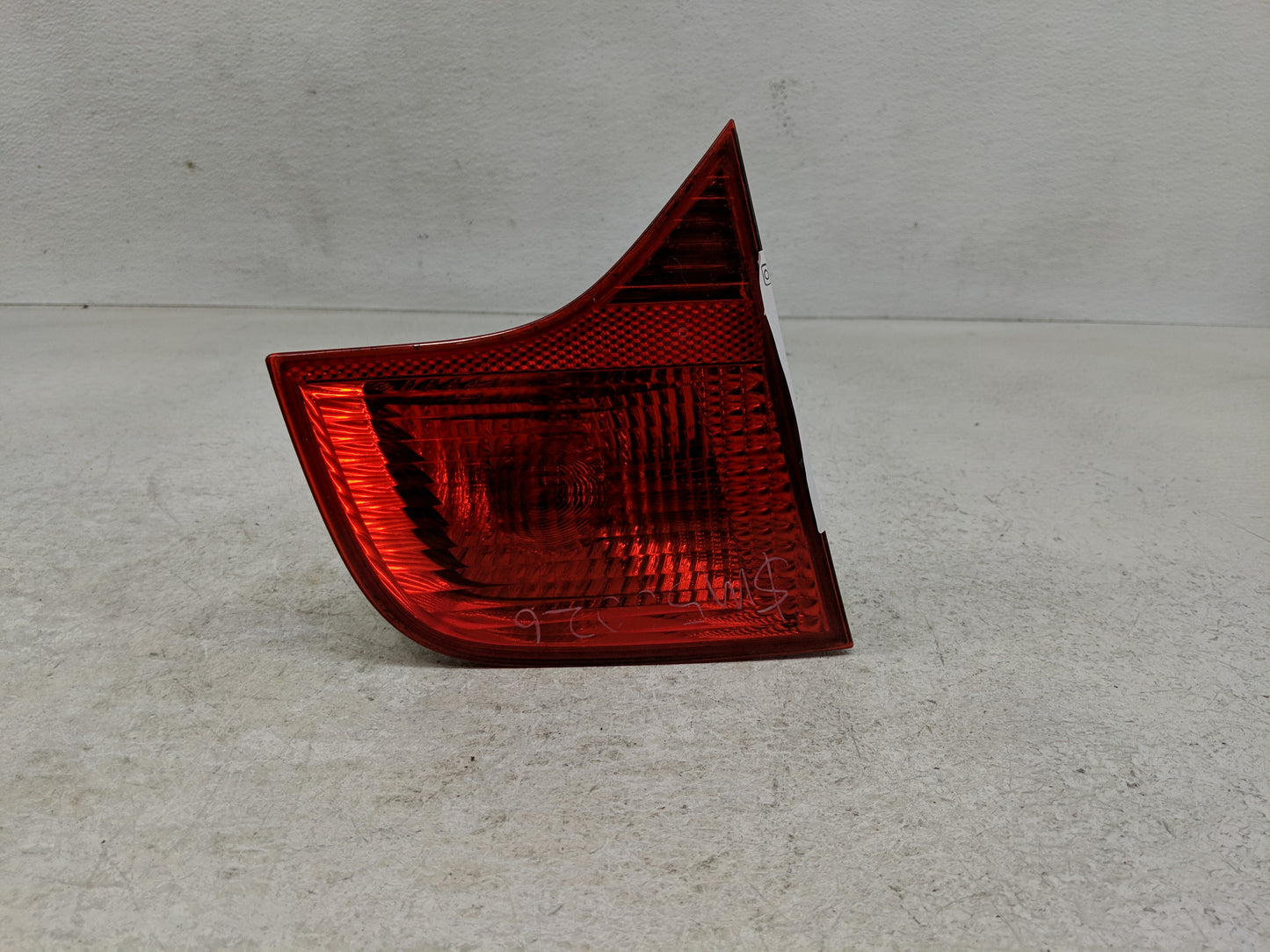 2005-2008 Audi A4 Quattro Tail Light Assembly Driver Left OEM P/N:965038-01 Fits Fits 2005 2006 2007 2008 OEM Used Auto Part