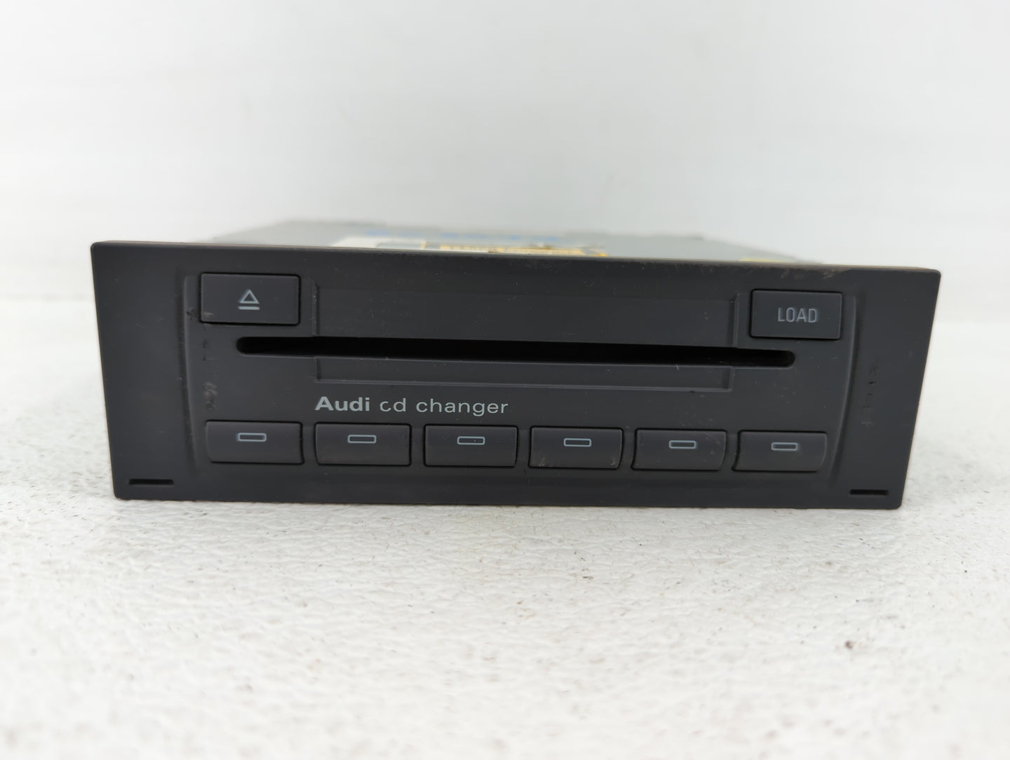 2002-2008 Audi A4 Quattro Am Fm Cd Player Radio Receiver - Oemusedautoparts1.com