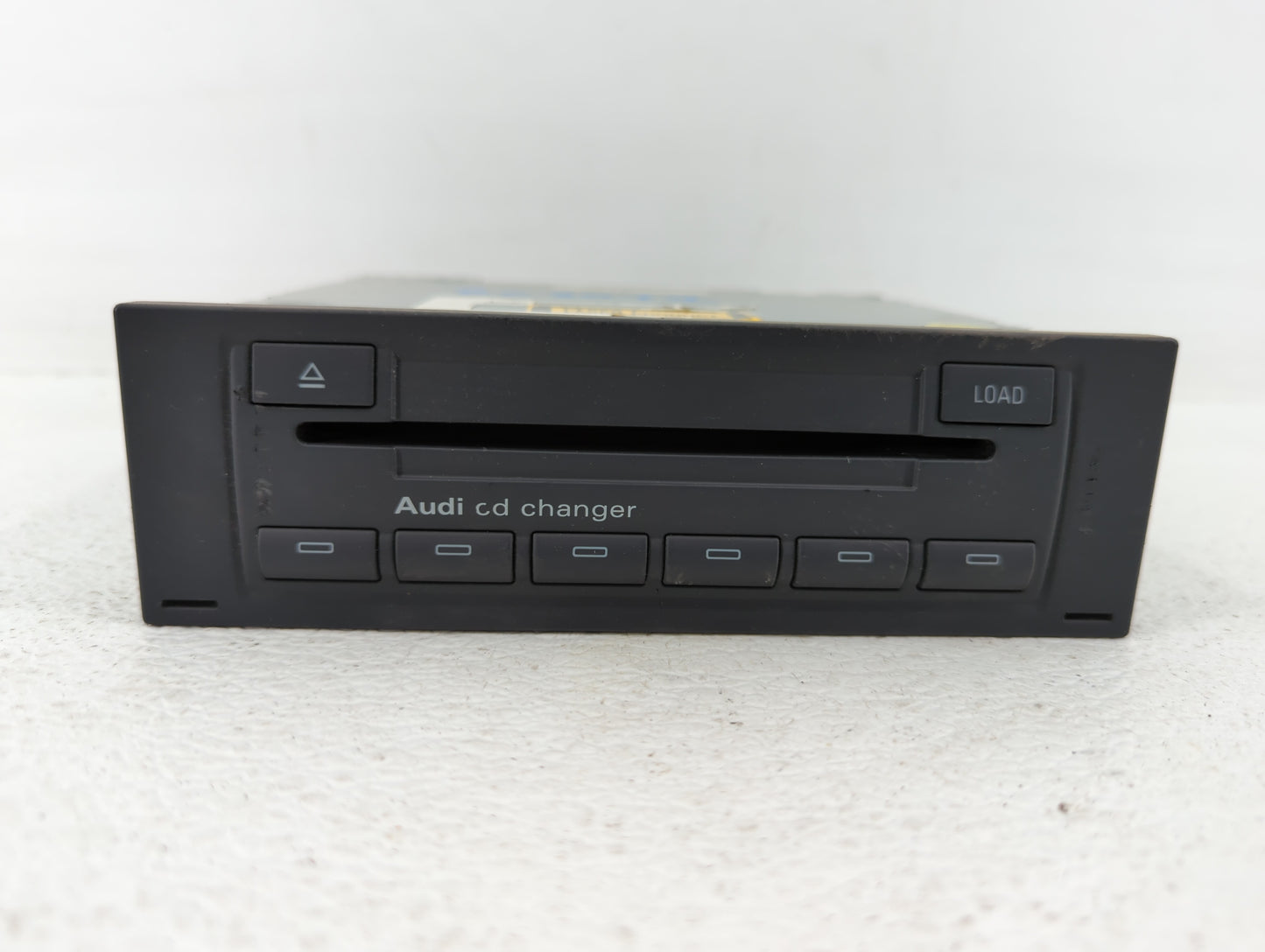 2002-2008 Audi A4 Quattro Am Fm Cd Player Radio Receiver - Oemusedautoparts1.com
