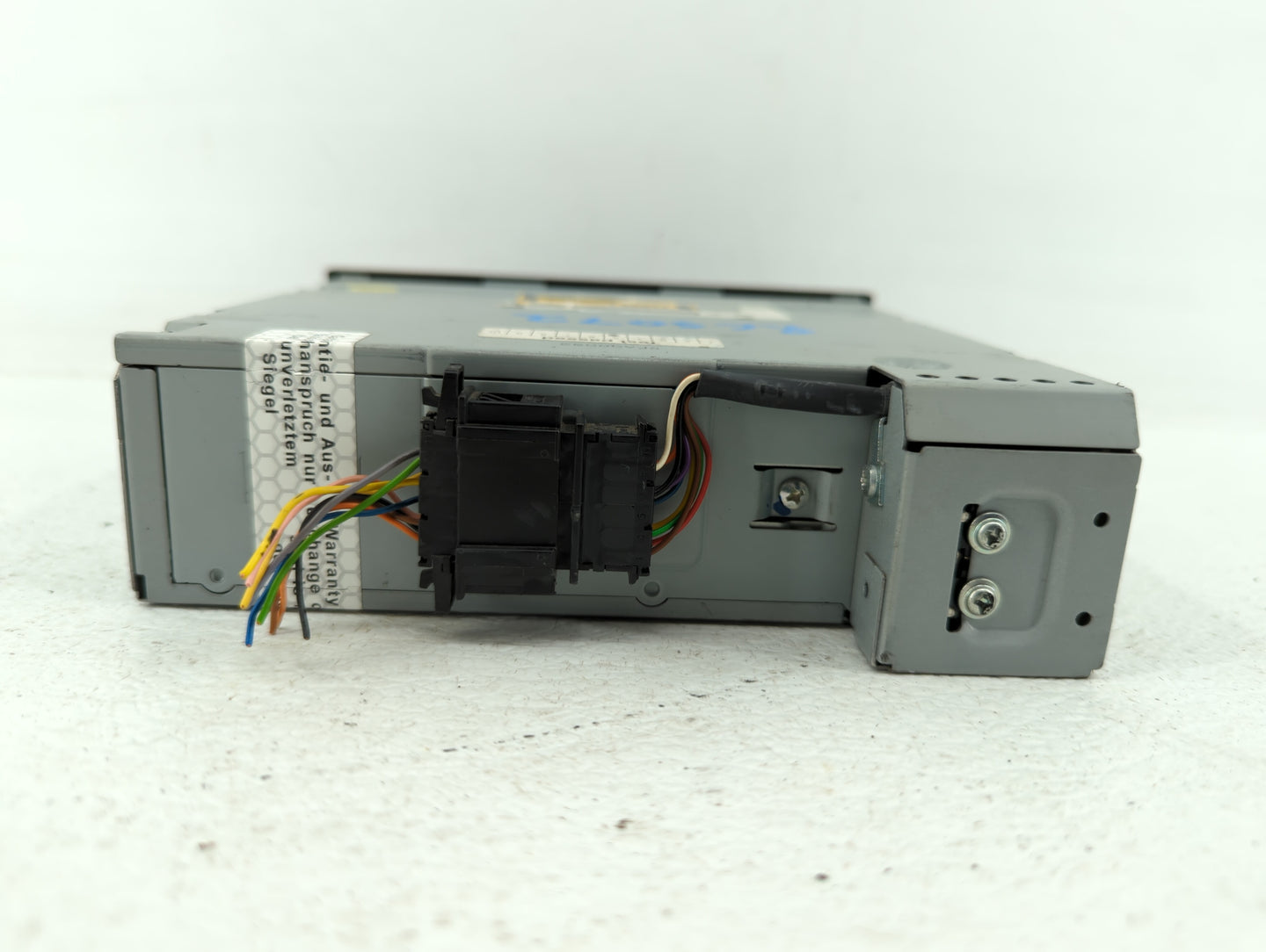 2002-2008 Audi A4 Quattro Am Fm Cd Player Radio Receiver - Oemusedautoparts1.com