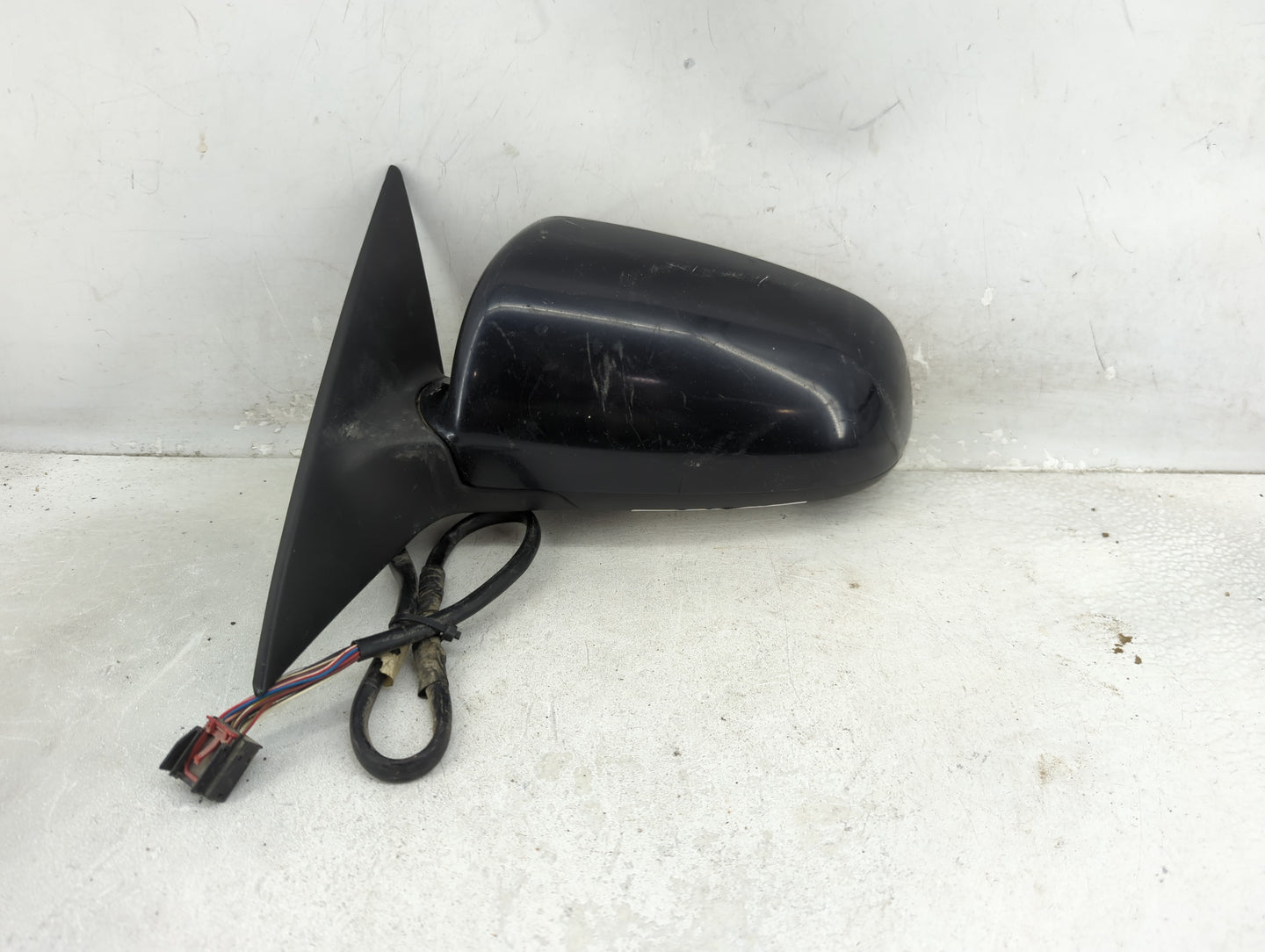 2005-2008 Audi A6 Driver Side View Mirror - Left Door Mirror OEM Used - Oemusedautoparts1.com