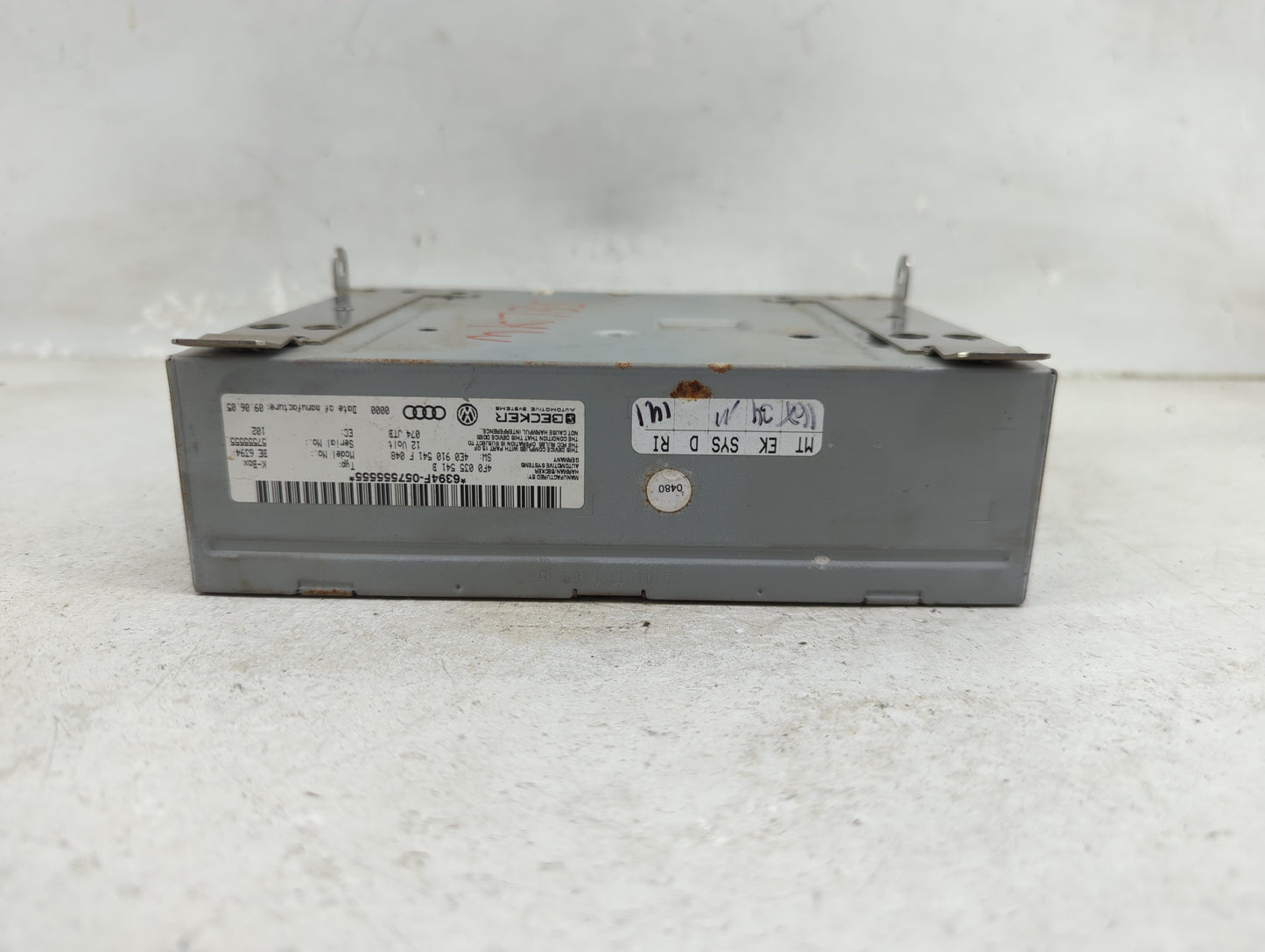 2005-2009 Audi A6 Radio AM FM Cd Player Receiver Replacement P/N:4F0035541B 4E0910541F Fits Fits 2005 2006 2007 2008 2009 OE