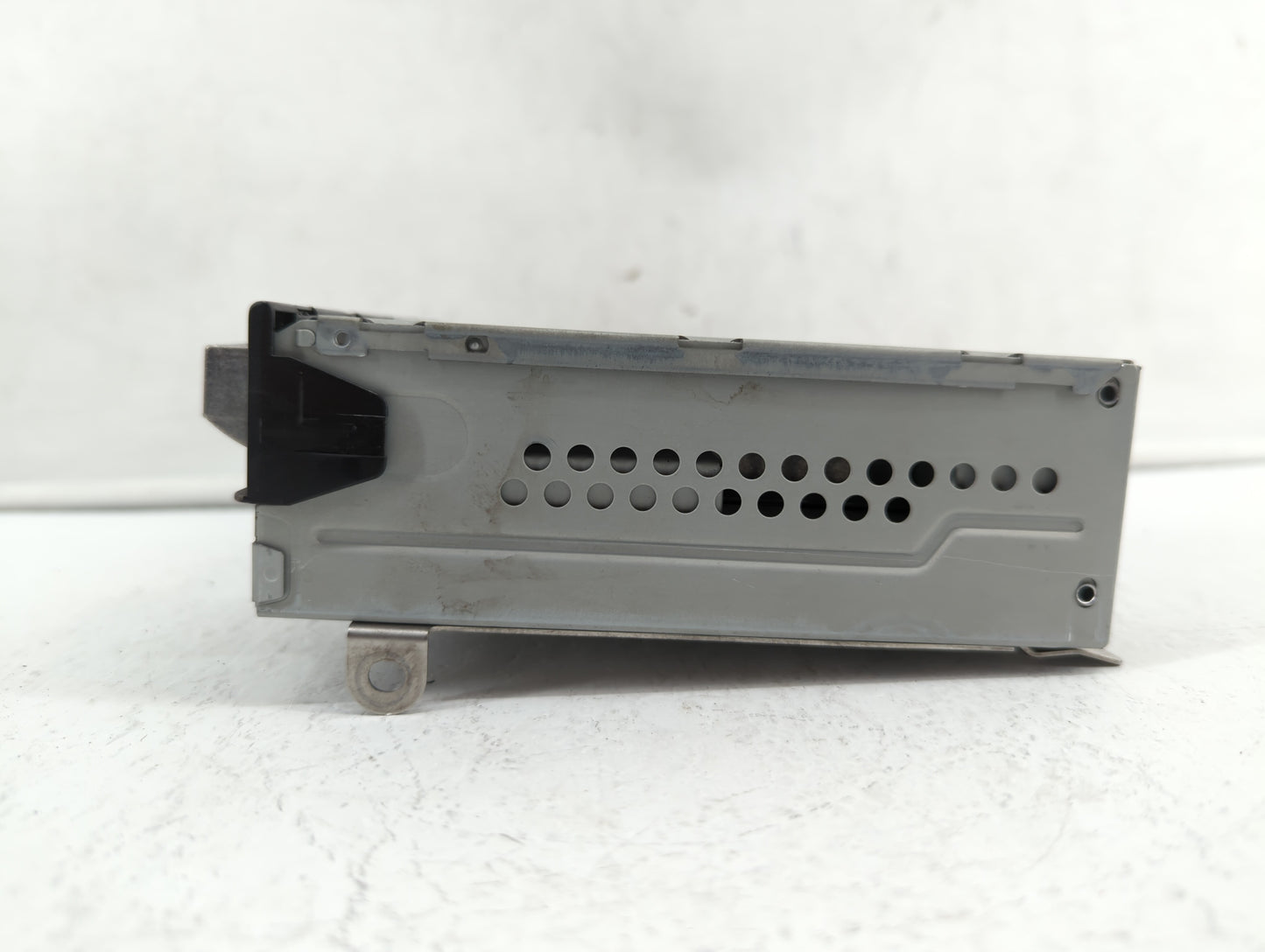 2005-2009 Audi A6 Radio AM FM Cd Player Receiver Replacement P/N:4F0 035 541 B 4E0 035 111 A Fits Fits 2005 2006 2007 2008 2
