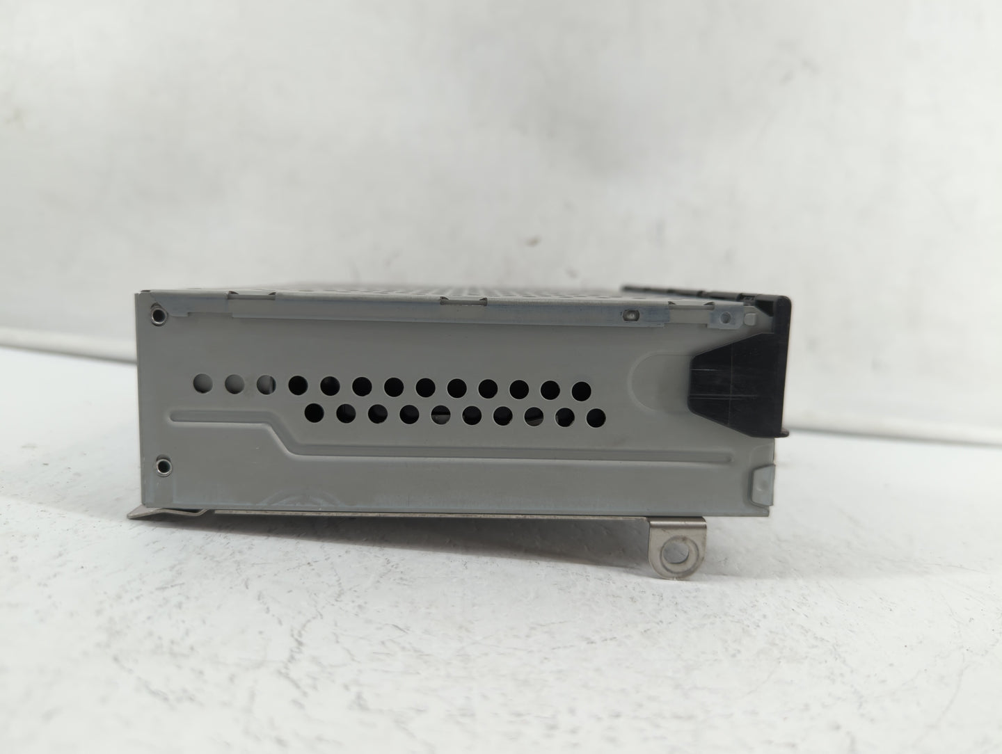 2005-2009 Audi A6 Radio AM FM Cd Player Receiver Replacement P/N:4F0 035 541 B 4E0 035 111 A Fits Fits 2005 2006 2007 2008 2