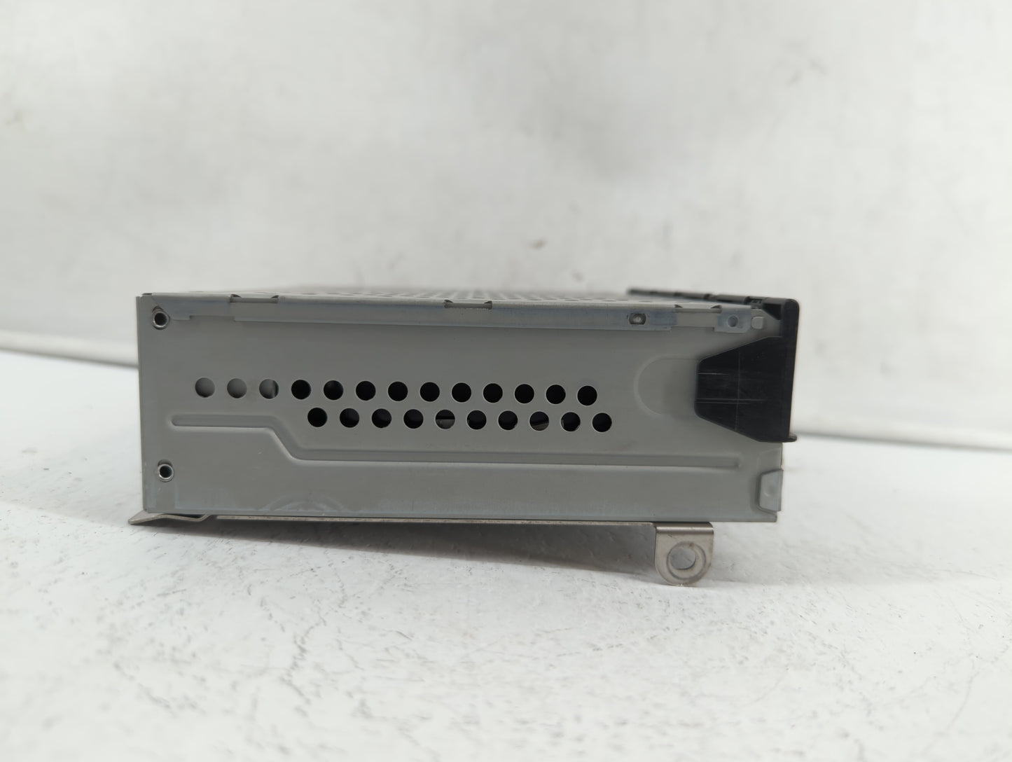 2005-2009 Audi A6 Radio AM FM Cd Player Receiver Replacement P/N:4F0 035 541 B 4E0 035 111 A Fits Fits 2005 2006 2007 2008 2