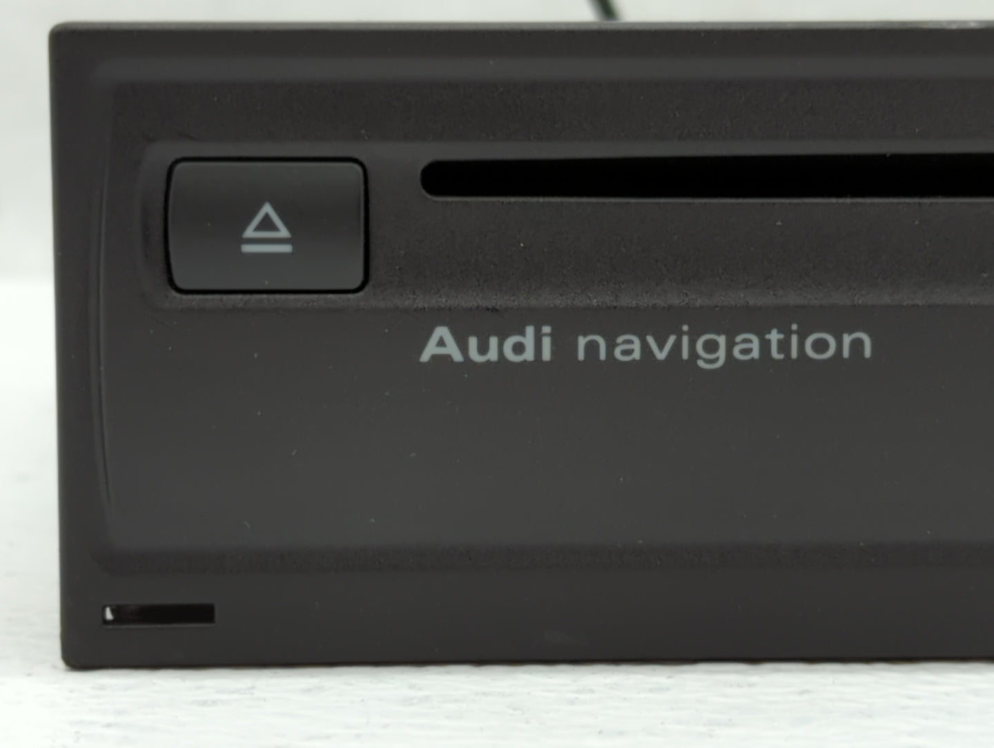 2006 Audi A6 Radio AM FM Cd Player Receiver Replacement P/N:4E0 919 887 M 4E0 919 888 F, 4F0 035 223 A, 4F0 035 541 B Fits O