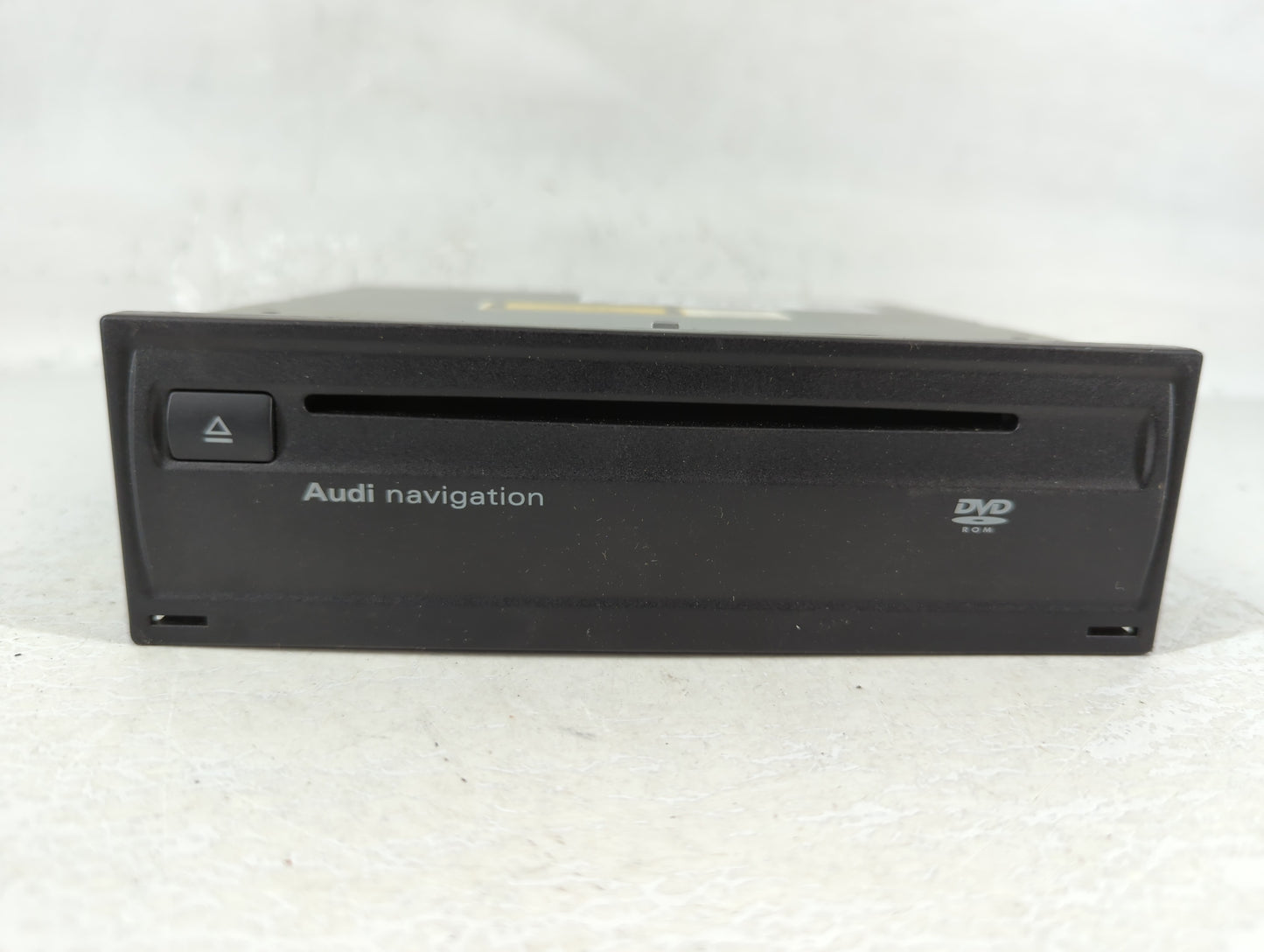2006 Audi A6 Am Fm Cd Player Radio Receiver - Oemusedautoparts1.com