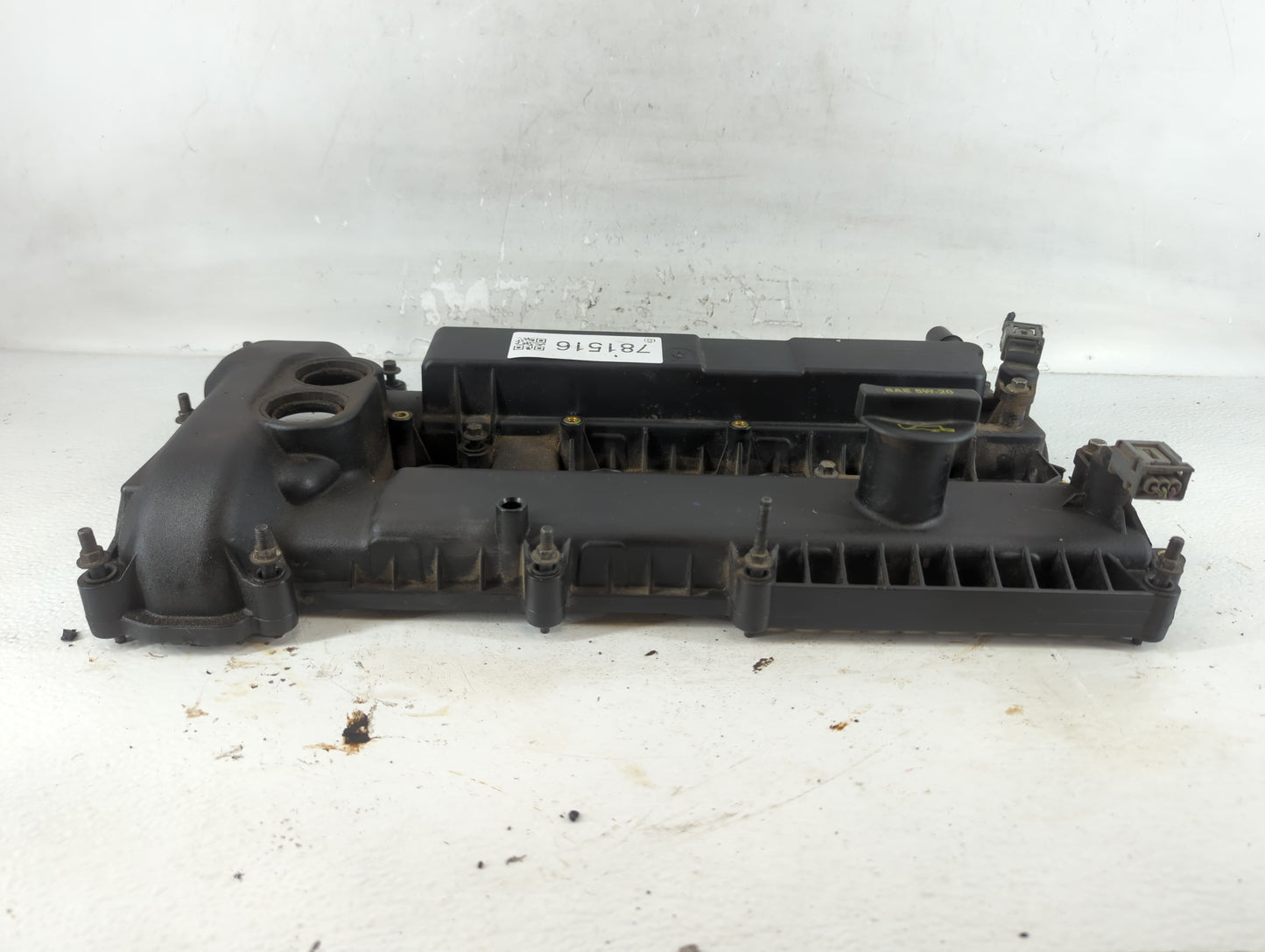 2003-2006 Audi A8 Driver Left Cylinder Head Valve Cover P/N:29071321575922 Fits Fits 2003 2004 2005 2006 OEM Used Auto Parts