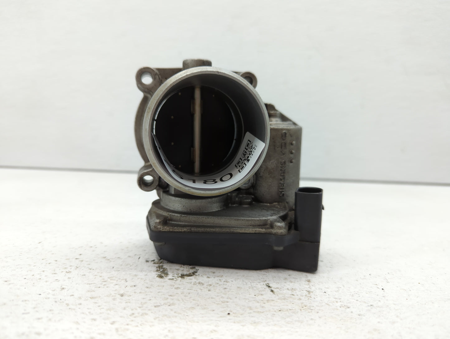 2010-2017 Audi Q5 Throttle Body P/N:06F 133 062 E 06F 133 062 T Fits OEM Used Auto Parts - Oemusedautoparts1.com