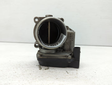 2010-2017 Audi Q5 Throttle Body P/N:06F 133 062 E 06F 133 062 T Fits OEM Used Auto Parts - Oemusedautoparts1.com