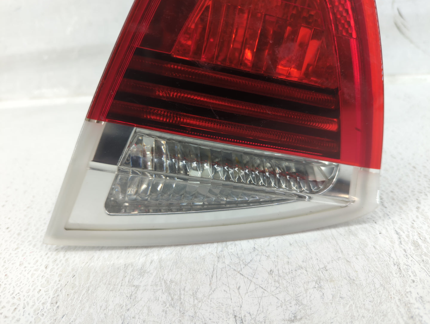 2006-2008 Bmw 323i Tail Light Assembly Passenger Right OEM Fits Fits 2006 2007 2008 OEM Used Auto Parts - Oemusedautoparts1.