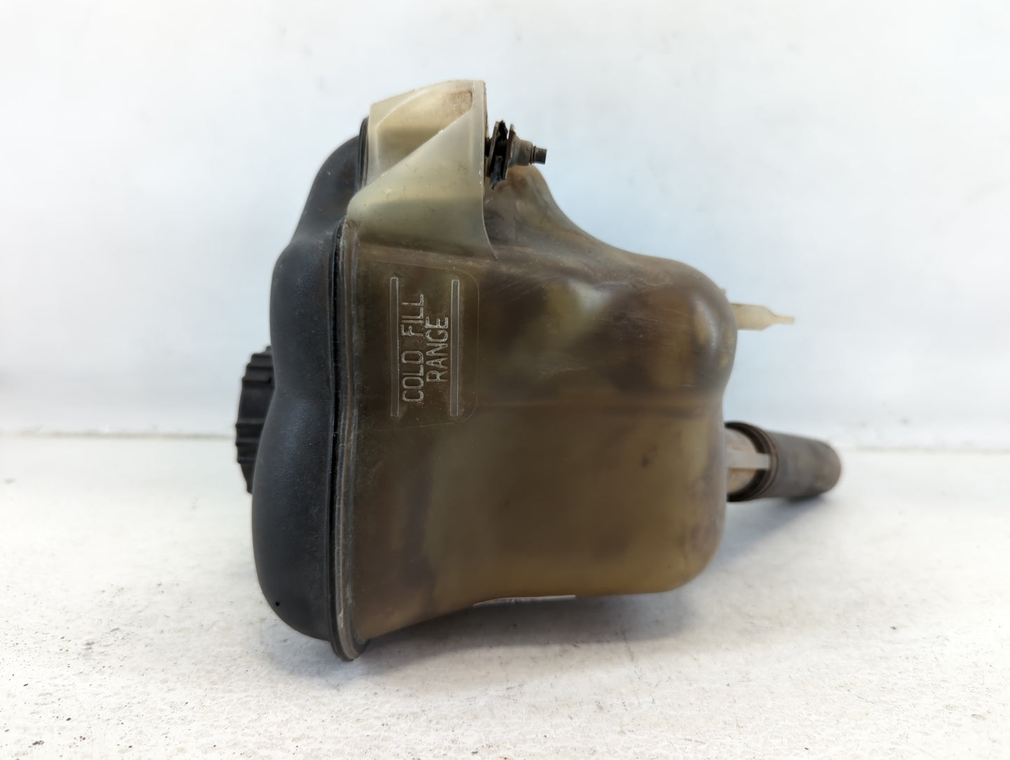 Bmw 325ci Windshield Washer Fluid Reservoir Bottle Oem - Oemusedautoparts1.com