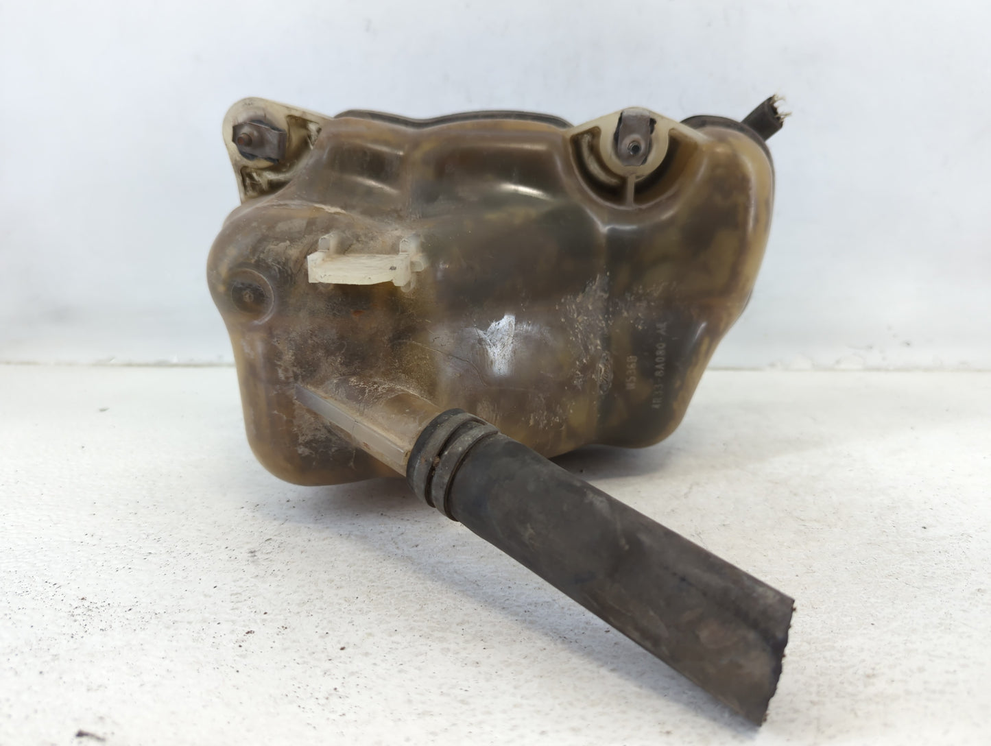 Bmw 325ci Windshield Washer Fluid Reservoir Bottle Oem - Oemusedautoparts1.com