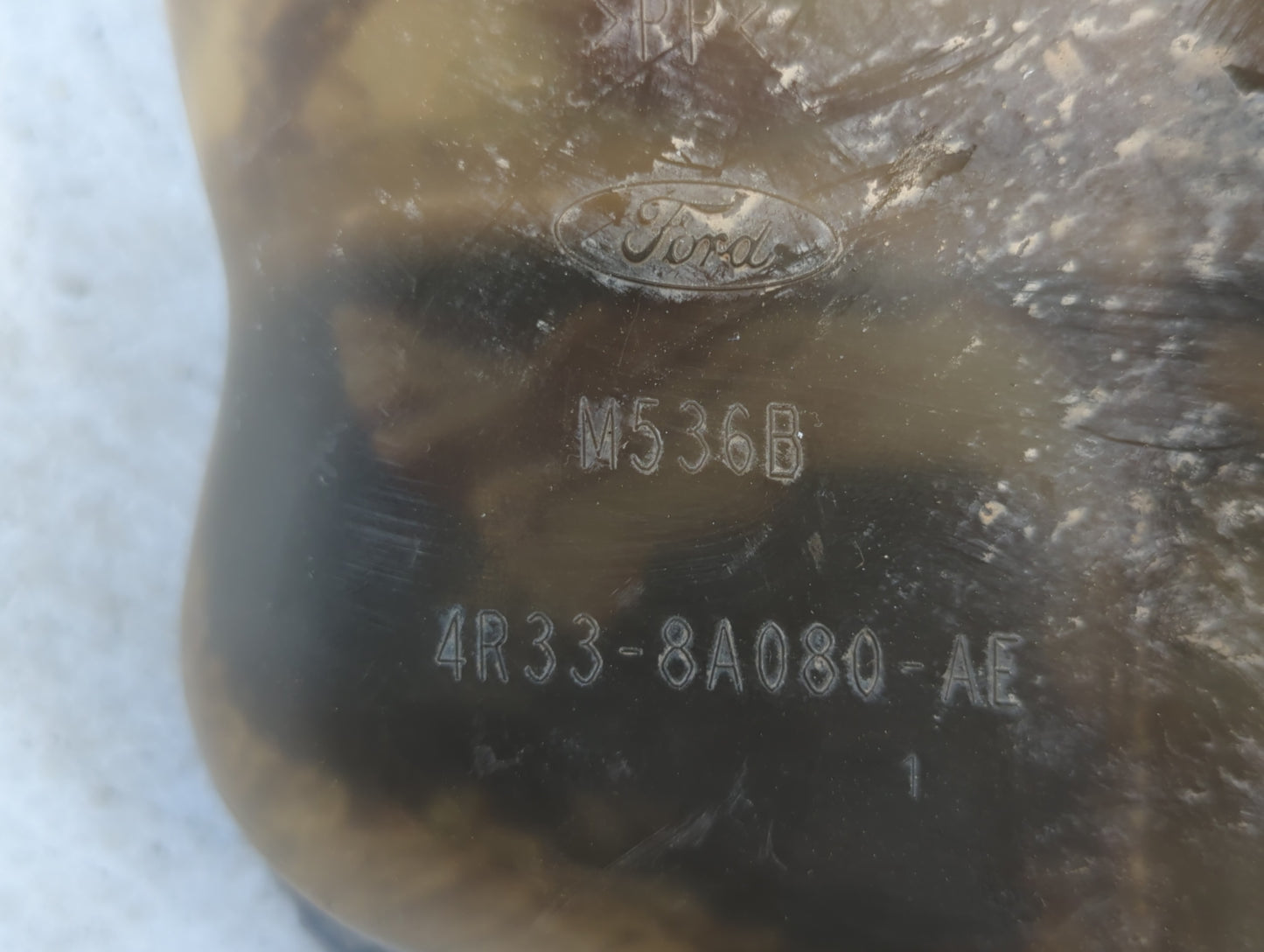 Bmw 325ci Windshield Washer Fluid Reservoir Bottle Oem - Oemusedautoparts1.com