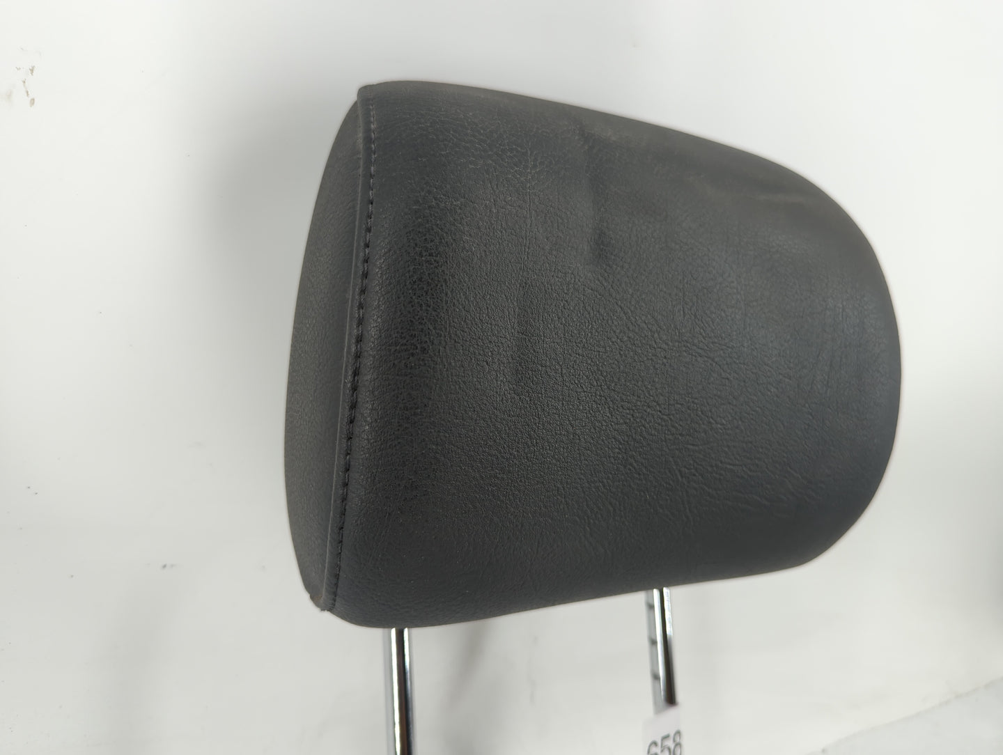 2006 Bmw 325ci Headrest Head Rest Front Driver Passenger Seat Fits Fits 2007 2008 2009 2010 2011 2012 OEM Used Auto Parts - 