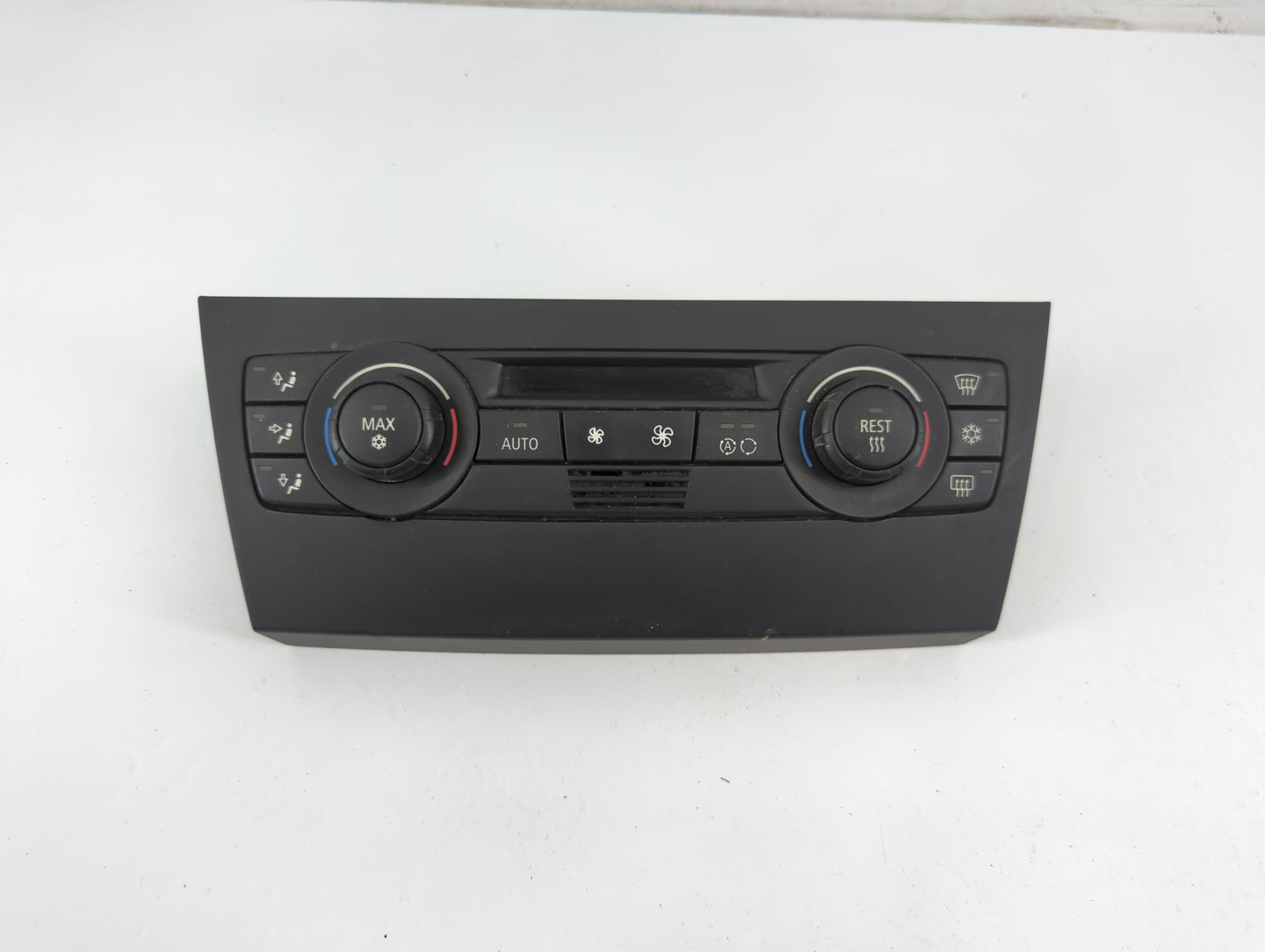 2001-2005 Bmw 325i Climate Control Module Temperature AC/Heater Replacement P/N:6411 6981120-01 Fits OEM Used Auto Parts - O