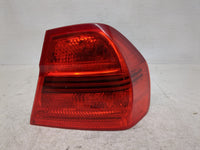 2006 Bmw 325i Tail Light Assembly Passenger Right OEM P/N:7161159 27.63.02.20 Fits Fits 2007 2008 OEM Used Auto Parts - Oemu