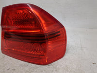 2006 Bmw 325i Tail Light Assembly Passenger Right OEM P/N:7161159 27.63.02.20 Fits Fits 2007 2008 OEM Used Auto Parts - Oemu