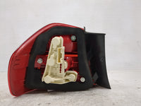 2006 Bmw 325i Tail Light Assembly Passenger Right OEM P/N:7161159 27.63.02.20 Fits Fits 2007 2008 OEM Used Auto Parts - Oemu