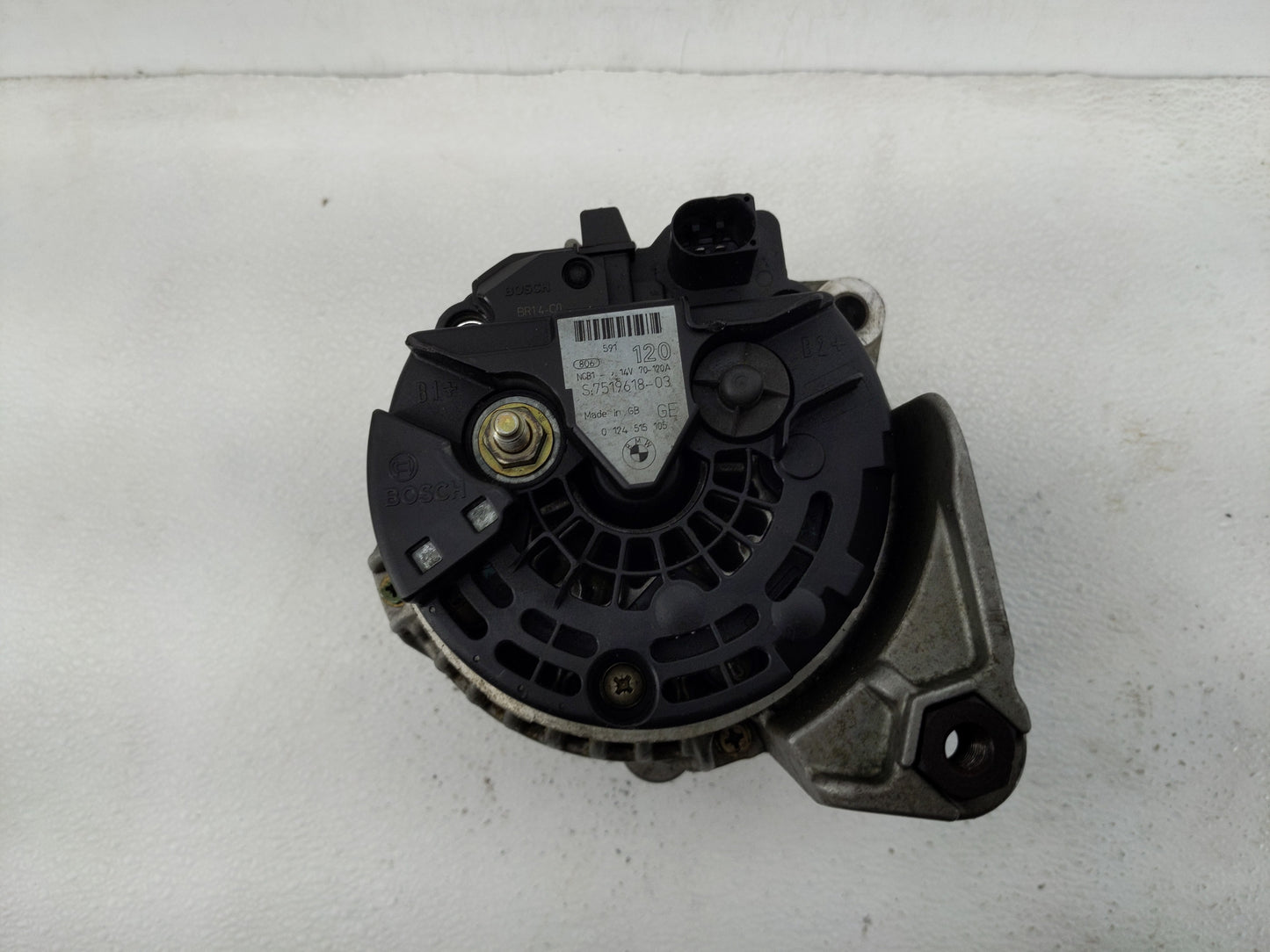 2001-2006 Bmw 325i Alternator Replacement Generator Charging Assembly Engine OEM P/N:7519618-03 0 986 041 814 Fits OEM Used 