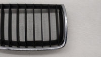 2006-2006 Bmw 325i Front Grille Bumper Not Included - Oemusedautoparts1.com