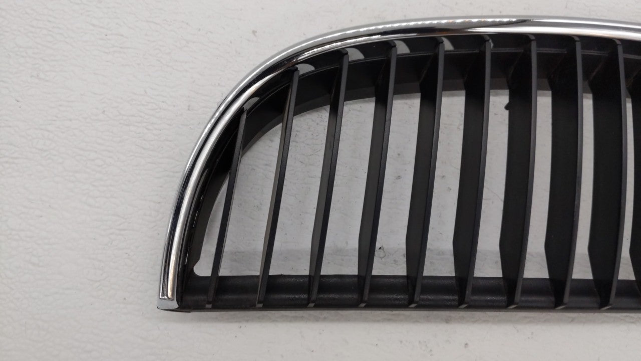 2006-2006 Bmw 325i Front Grille Bumper Not Included - Oemusedautoparts1.com