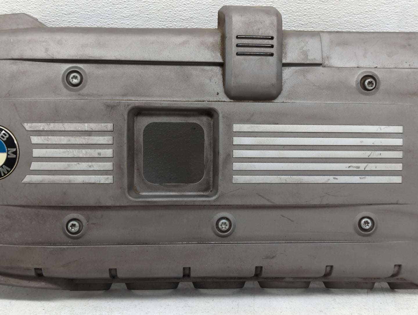 2006 Bmw 325i Engine Cover - Oemusedautoparts1.com