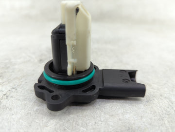 2006-2006 Bmw 325i Mass Air Flow Meter Maf - Oemusedautoparts1.com