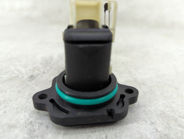 2006-2006 Bmw 325i Mass Air Flow Meter Maf