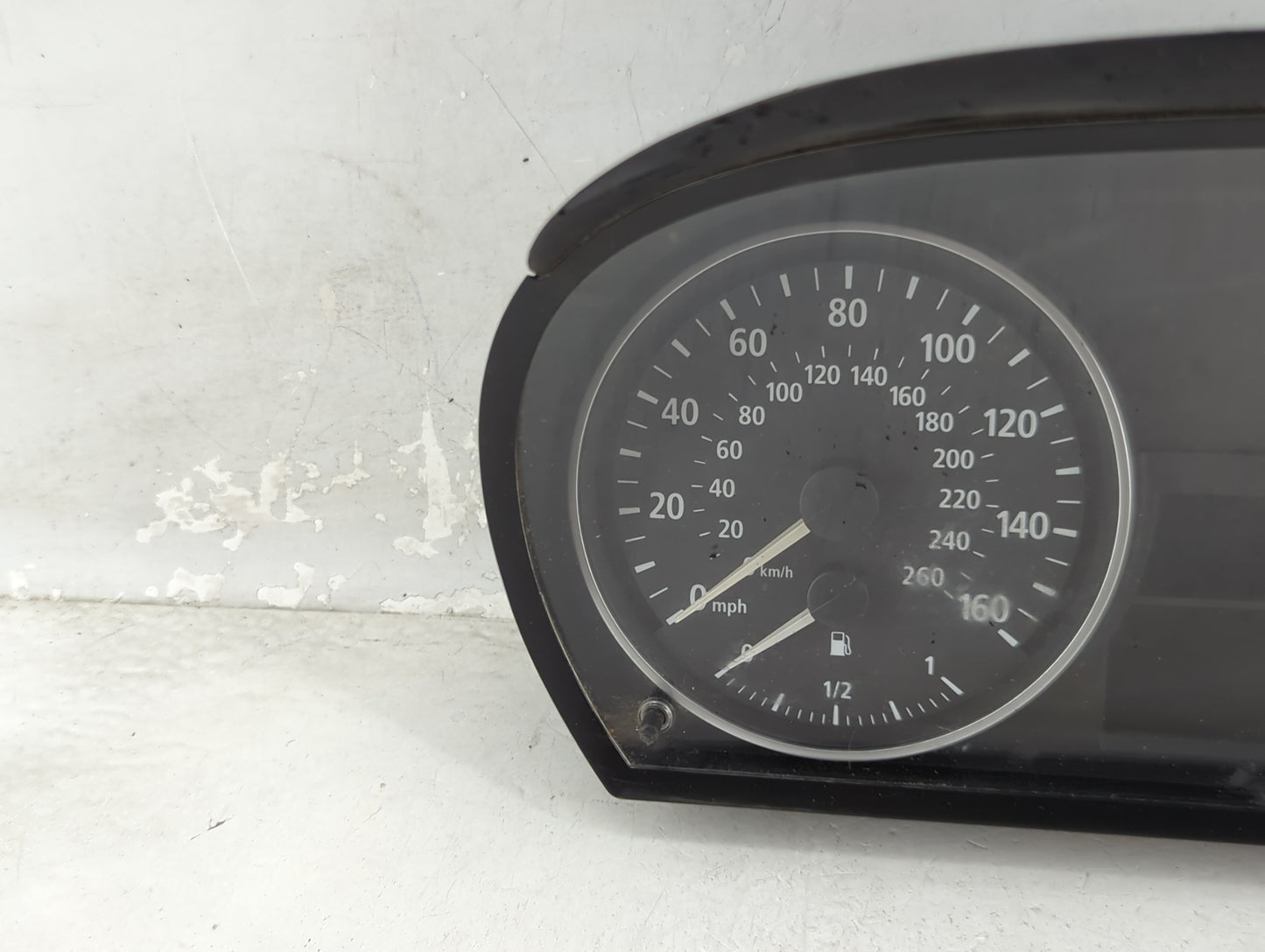 2006 Bmw 325i Instrument Cluster Speedometer Gauges P/N:9110213-05 A2C53168449, IK911021305S Miles:121K Fits OEM Used Auto P