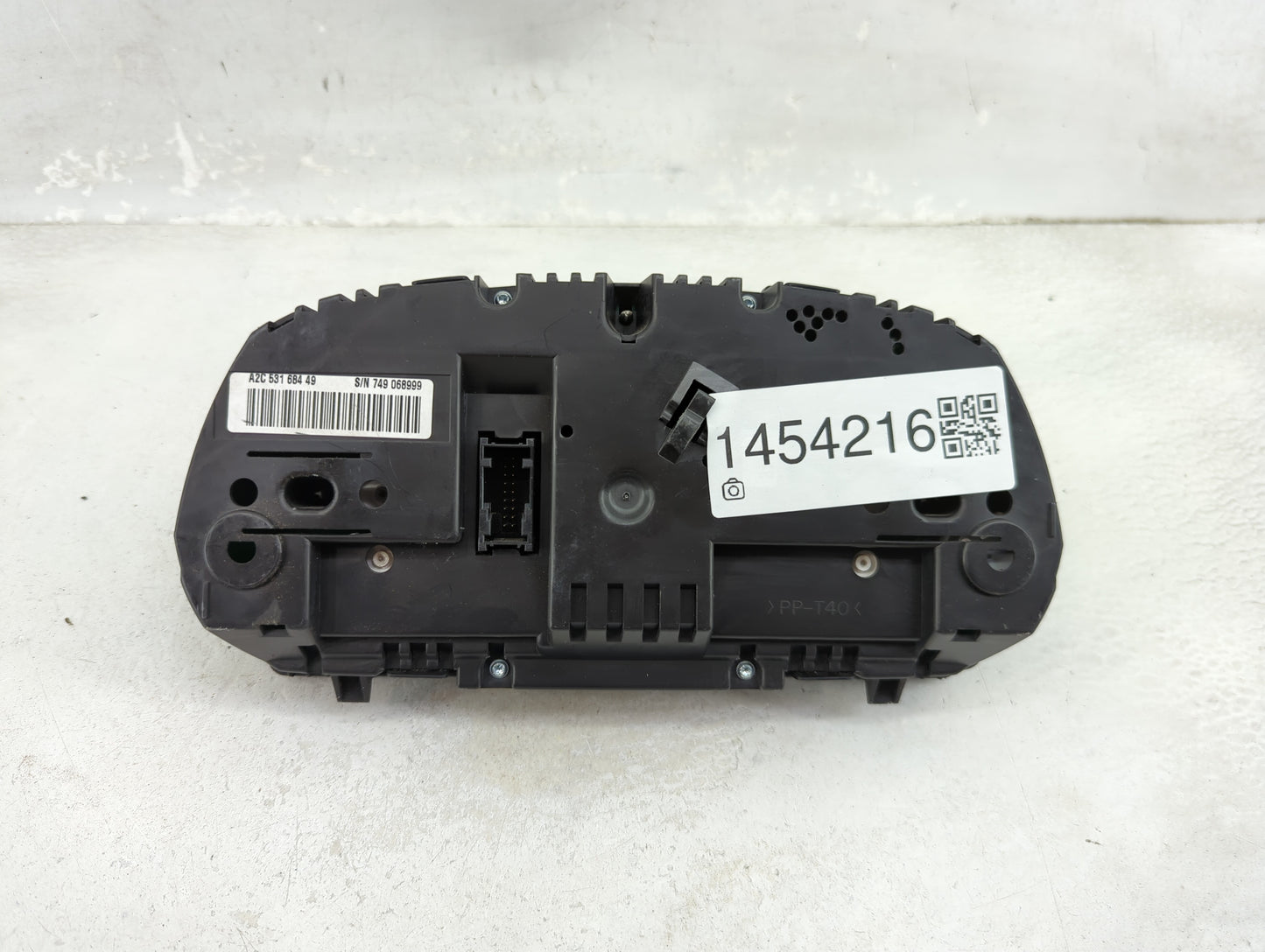 2006 Bmw 325i Instrument Cluster Speedometer Gauges P/N:9110213-05 A2C53168449, IK911021305S Miles:121K Fits OEM Used Auto P