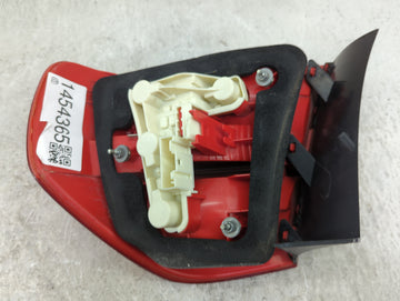 2006 Bmw 325i Tail Light Assembly Passenger Right OEM P/N:63217161955 Fits Fits 2007 2008 OEM Used Auto Parts