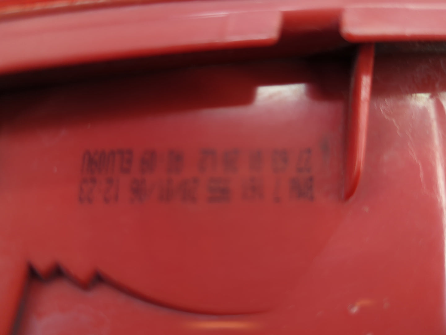 2006 Bmw 325i Tail Light Assembly Passenger Right OEM P/N:63217161955 Fits Fits 2007 2008 OEM Used Auto Parts - Oemusedautop