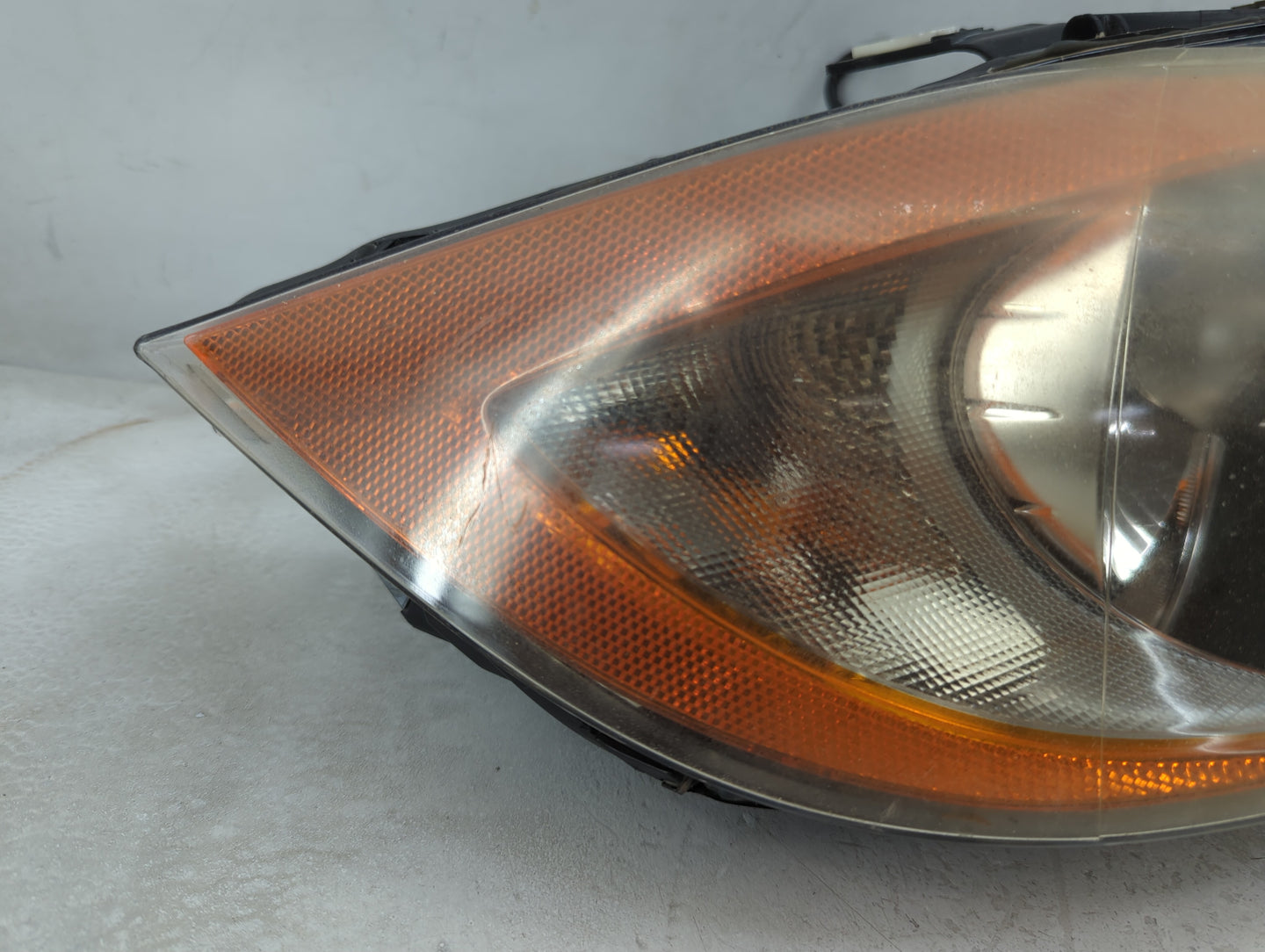 2006-2006 Bmw 325i Passenger Right Oem Head Light Headlight Lamp - Oemusedautoparts1.com