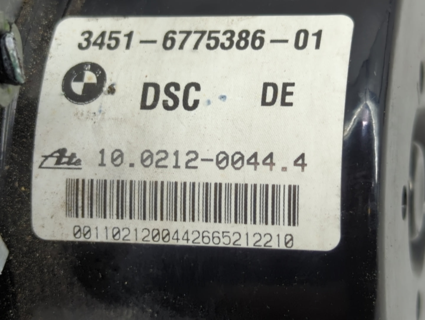 2006 Bmw 325i ABS Pump Control Module Replacement P/N:3451-6774929-01 Fits OEM Used Auto Parts - Oemusedautoparts1.com