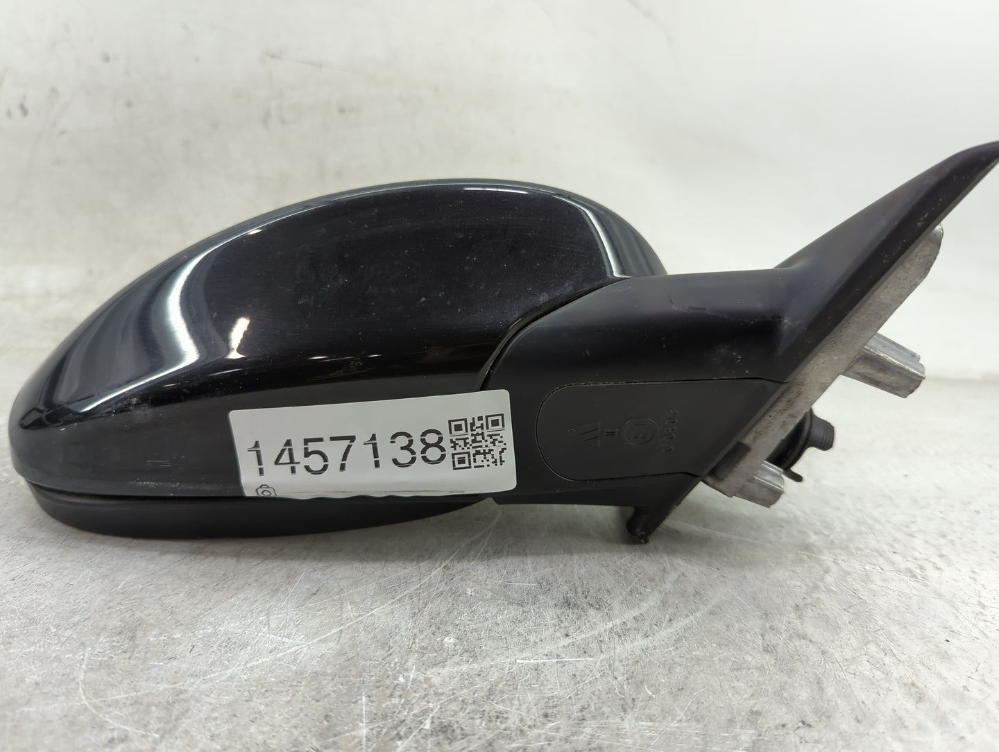 2006 Bmw 325i Passenger Side View Mirror - Right Door Mirror OEM Used - Oemusedautoparts1.com
